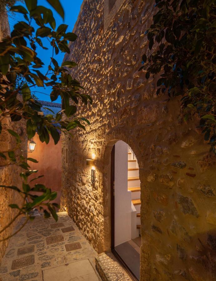 Kalnterimi Guesthouses Monemvasía Exterior foto
